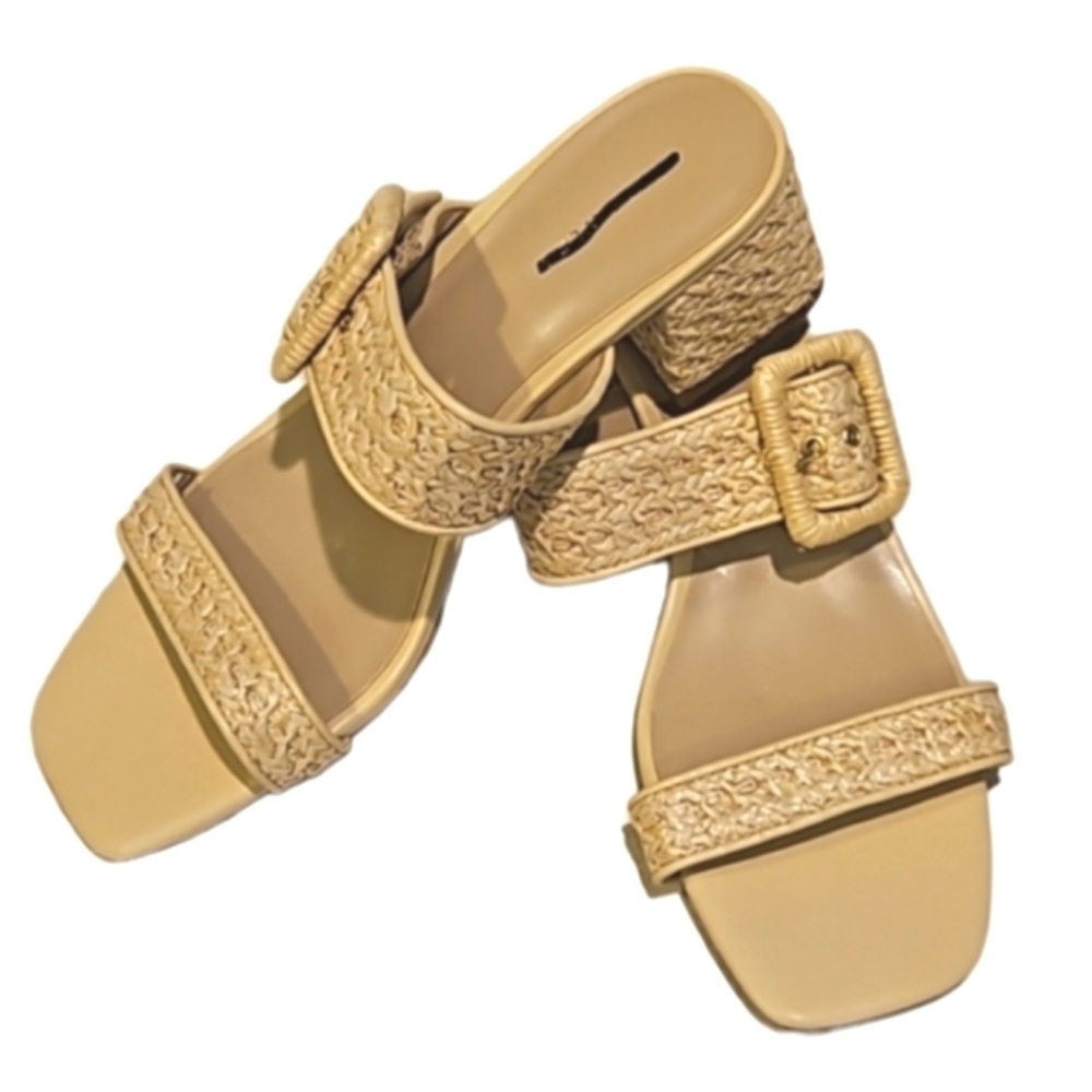 NEW! ANN TAYLOR Raffia Slip On Block Heel Sandals Buckle Accent 6. - Picture 2 of 8